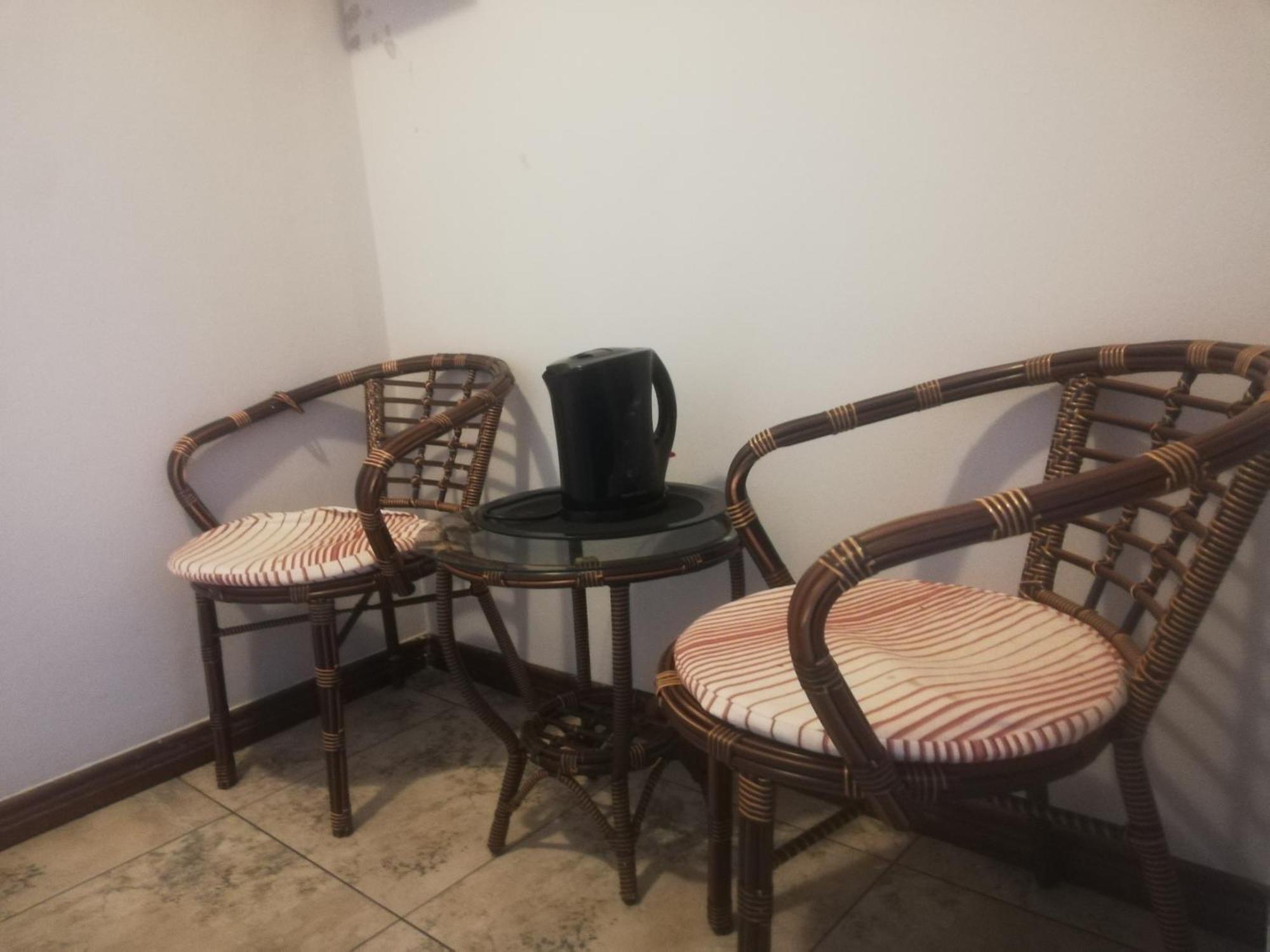 Parow City -Star Legend Lodge Kaapstad Buitenkant foto
